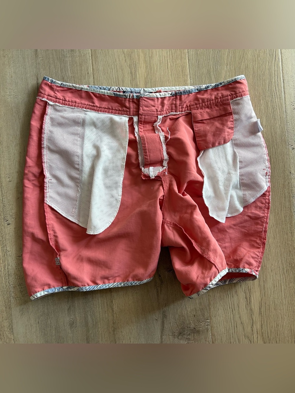 Men’s Reyn Spooner Board Shorts - Picture 6 of 7